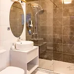 Tower Apartment *