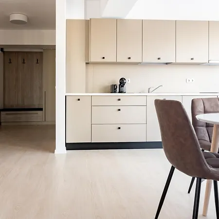 Tower Апартаменти